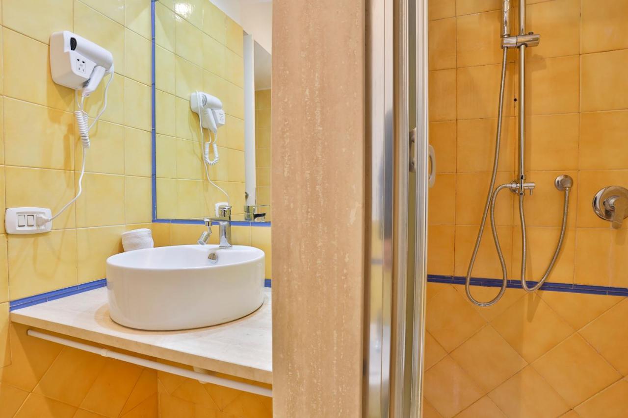 Porta Medina Apartment Napoli Ngoại thất bức ảnh