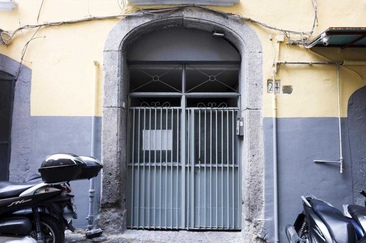 Porta Medina Apartment Napoli Ngoại thất bức ảnh